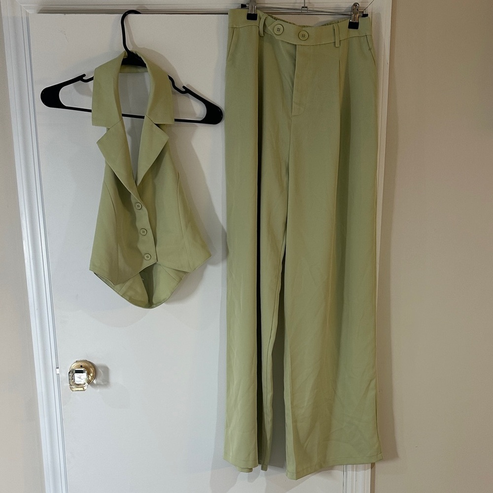Elegant Green Women's Jumpsuit